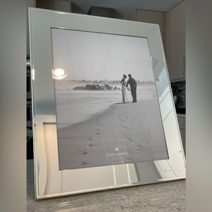 Kate Spade New York 8x10 picture frame. New.